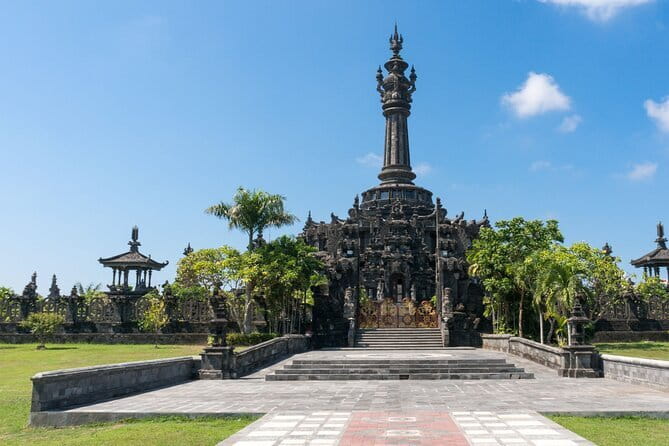 Ubud Full-Day Private Tour: Waterfall, Temple, Rice Terrace. - Stop 4: Tegalalang Rice Terrace and how the guide makes it make sense