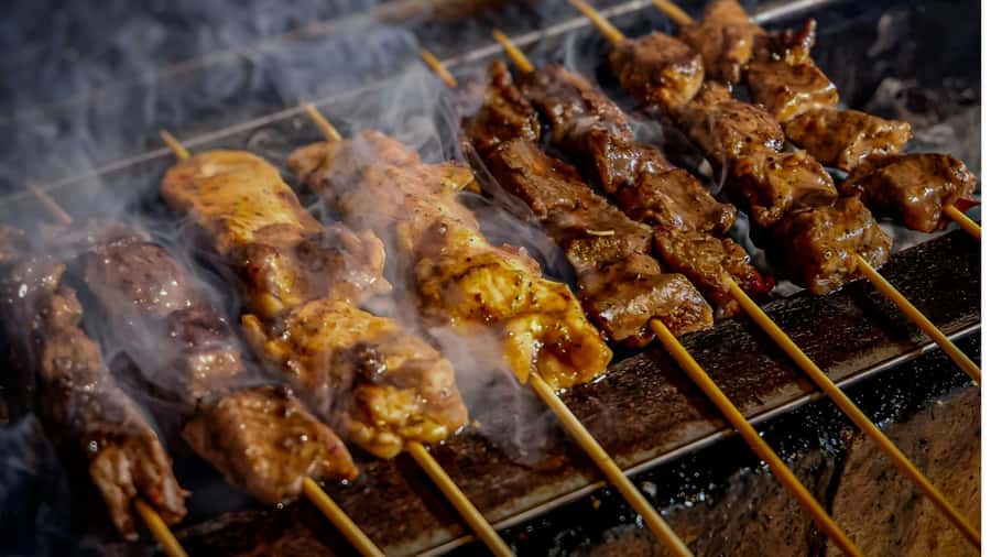 Ubud: Gianyar Night Market Food Tour with up to 17+ Tastings - Pasar Gianyar is the reason this feels like real Bali