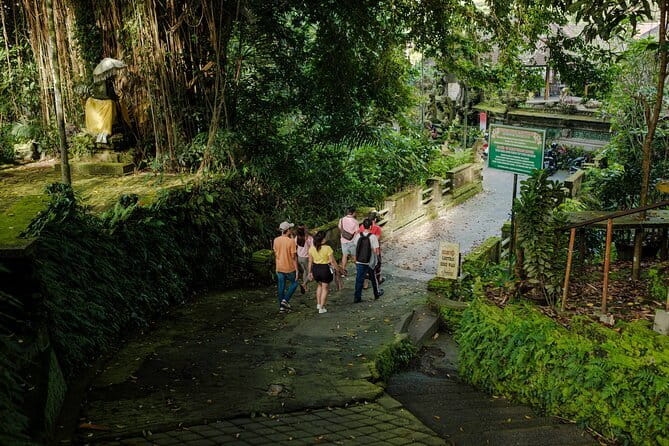 Ubud Guided Walking Tour - Meeting point reality: start here, finish there