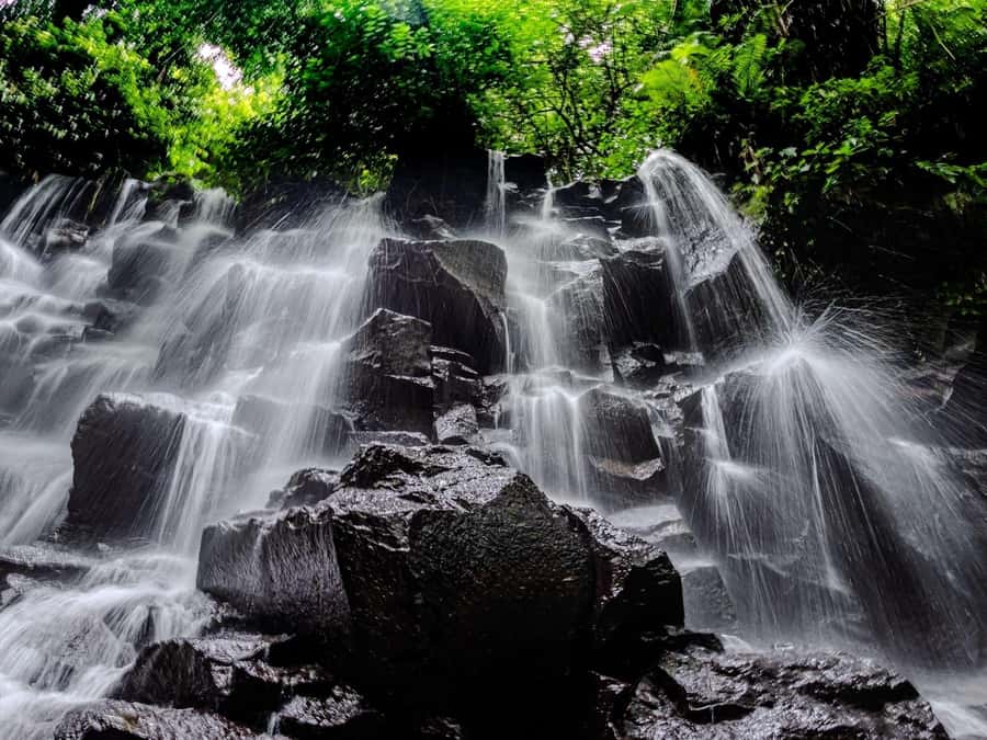 Ubud: Hidden Gems and Waterfalls Private Tour - Pickup, driving time, and how to set yourself up