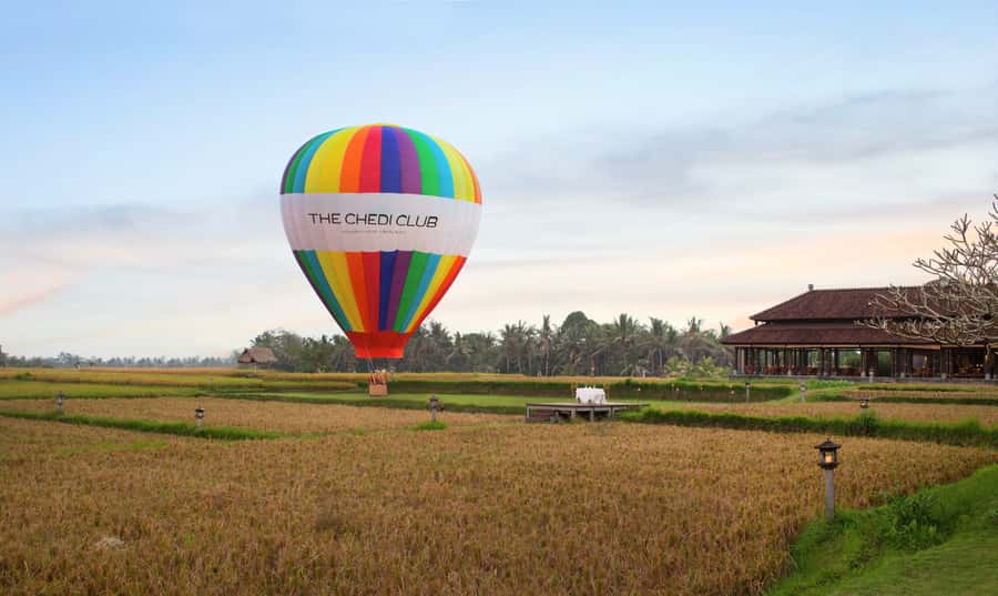 Ubud: Hot Air Balloon Experience - Breakfast, tea, or dinner: what’s included and what to budget for