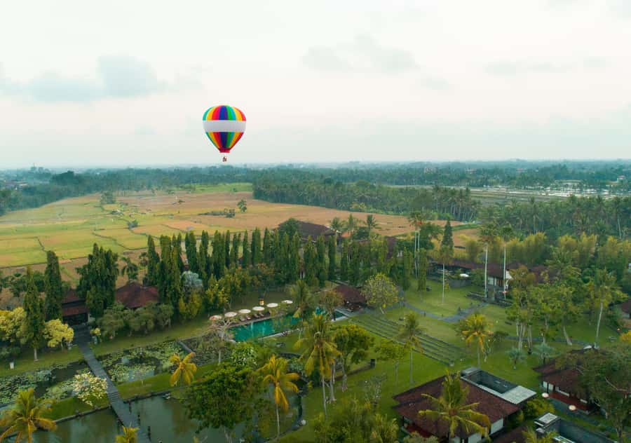 Ubud: Hot Air Balloon Experience - Photography and the on-site photographer: plan ahead so you’re not surprised