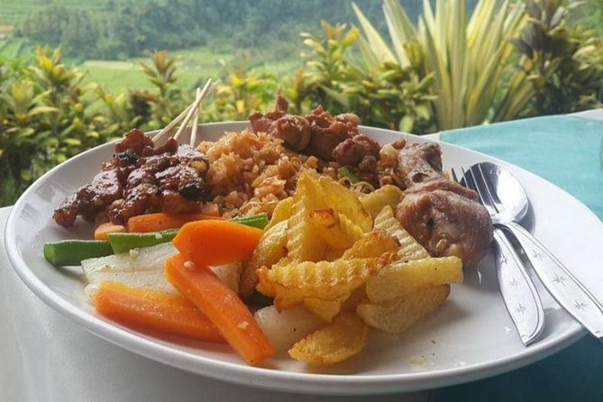 Ubud Hot Springs and Waterfall Private Guided Tour - Tampaksiring Village Scenery: Farming Views and Photo Stops