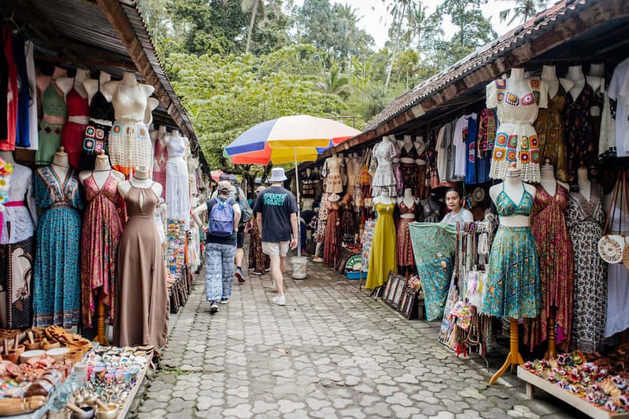 Ubud: Monkey Forest, Ceking Rice Terraces and More- Full Day - Tirta Empul temple complex: holy spring visit with respect rules you should know