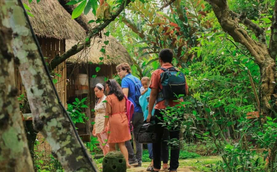 Ubud: Monkey Forest Sanctuary & Jungle Swing Tour - Tegalalang Rice Terraces: subak irrigation and why the timing matters