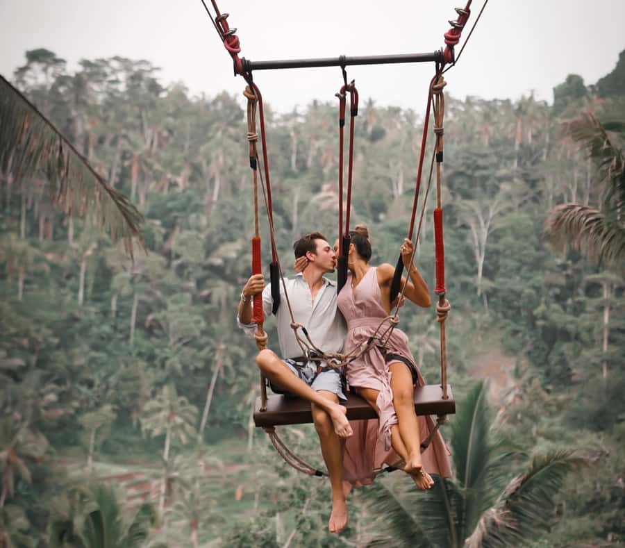 Ubud: Monkey Forest Sanctuary & Jungle Swing Tour - Tegalalang rice terraces: Why this stop looks unreal in person