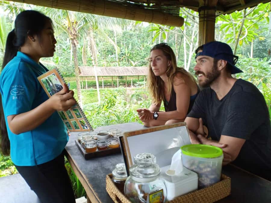 Ubud: Private Hidden Waterfalls and Rice Terrace Tour - What to pack, and how to handle rain or shine
