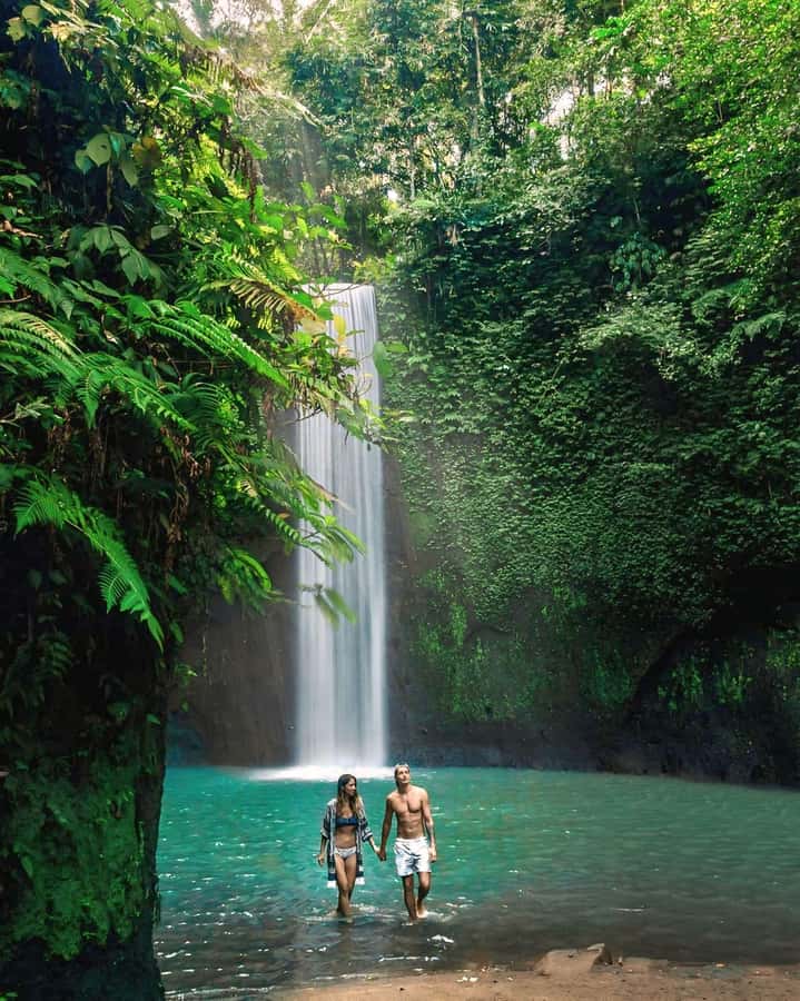 Ubud: Private Scenic Waterfalls and Rice Terraces Tour - Tukad Cepung Waterfall: The Cave Light-Rays Moment