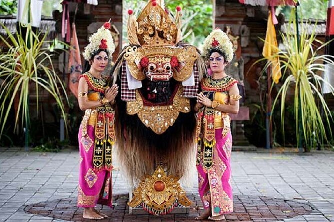 Ubud Private Tour : Ubud Temple and Authentic of Ubud - Stop 2: Batuan Temple (Puseh Batuan) for arts, carvings, and sacred detail