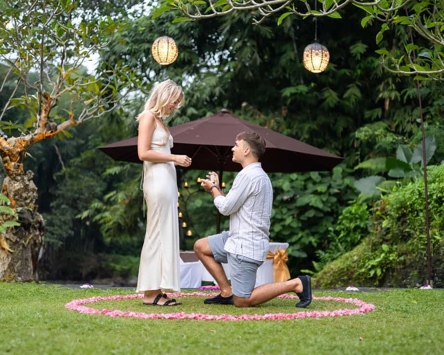 Ubud: Private Tour with Professional Photographer - Kanto Lampo Waterfall: Another Waterfall, a Different Photo Style