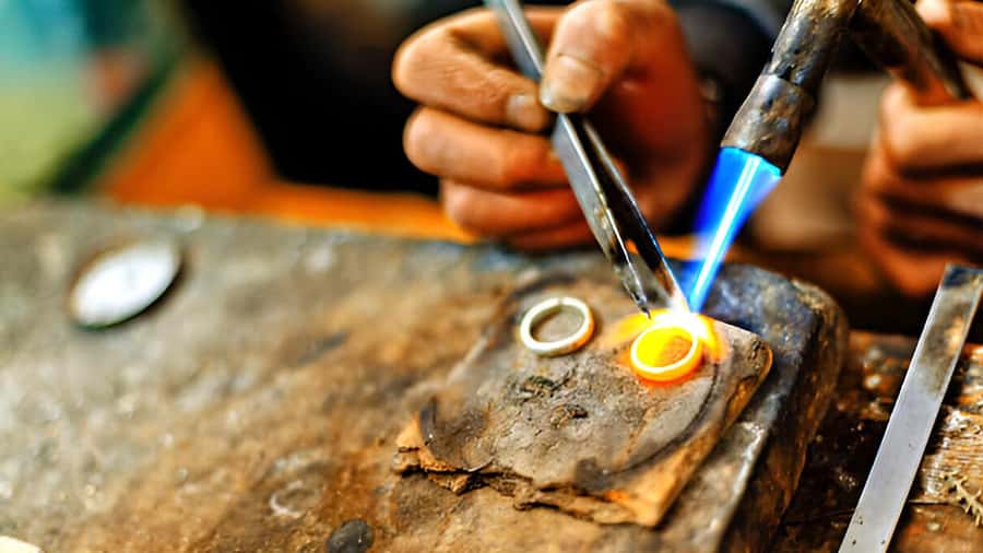 Ubud Silver Class: Forge Your Personal Silver Keepsake - FAQ
