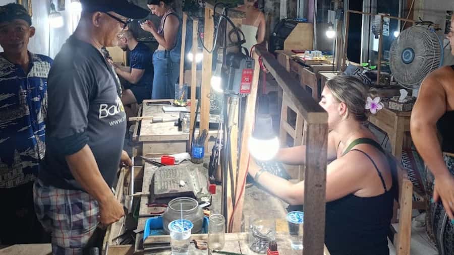 Ubud: Silver Class Making Workshop with 5g of Silver - Snacks, Drinks, and the Tone of the Workshop Experience