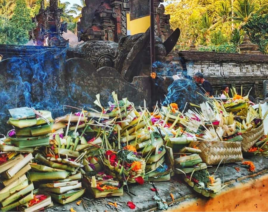 Ubud: Soul Retreat & Holistic Mantra Healing Experiences - Holy Spring Soul Purification and Mantra Healing in Ubud