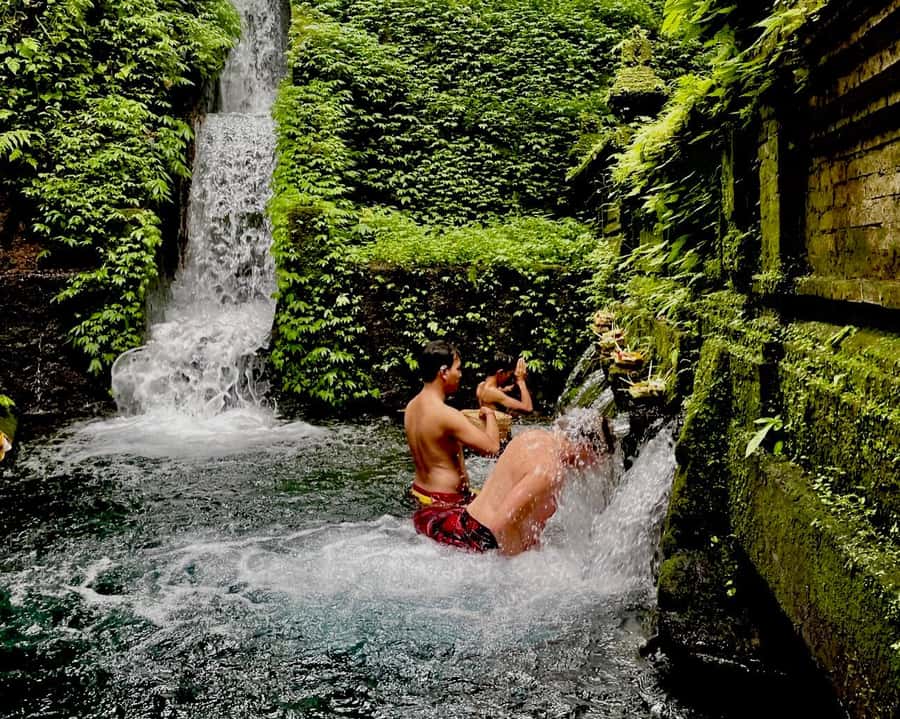 Ubud: Soul Retreat & Holistic Mantra Healing Experiences - What to Bring and How to Stay on the Right Side of Temple Rules