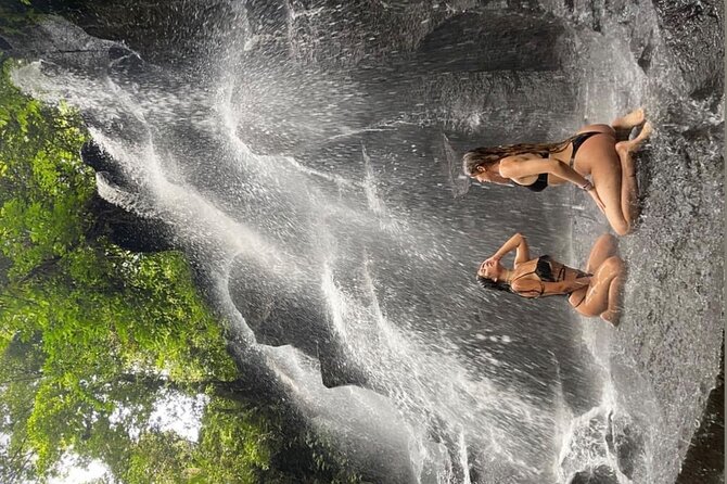 Ubud Surounding Tour - Kanto Lampo waterfall: time to get wet, then get dry