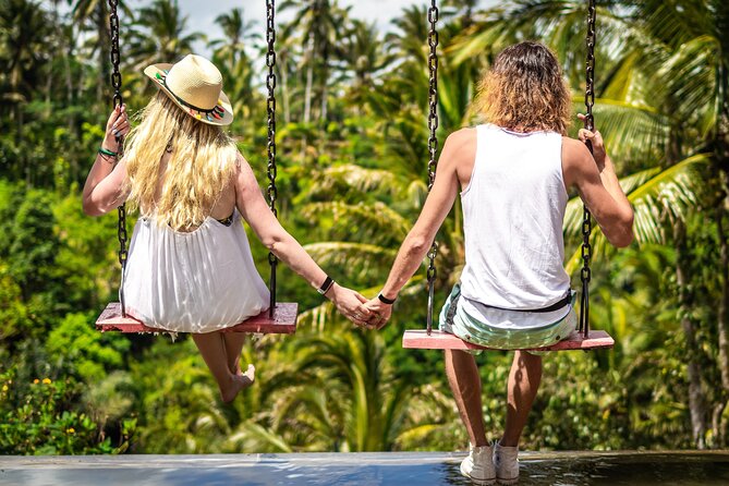 Ubud Top Attractions: Waterfalls, Temples and Rice Terraces - Tegalalang Rice Terrace: a short trek for real Balinese farming life