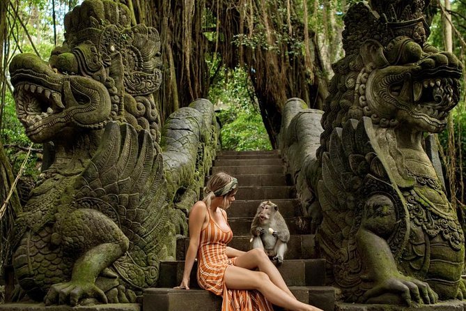 Ubud Tour with Swing, Temple, Monkey Forest, and Waterfall - Puseh Batuan Temple: ritual details you might actually notice