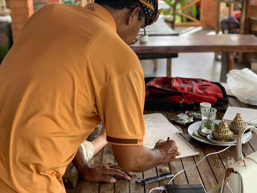 Ubud: Traditional Balinese Painting Class - Arriving at WS Art Studio in Ubud, and getting set up fast