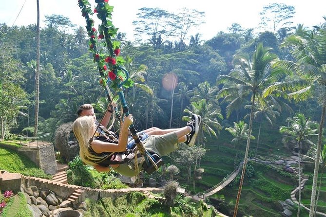 Ubud Trip, The Best of Ubud in a day - All Inclusive - Batubulan: batik and traditional cloth making without the rush