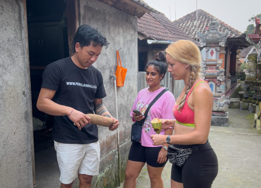 Ubud: Village Firefly Night Tour with Dinner - Rice Fields and Fireflies: The Evening’s Quiet Wow