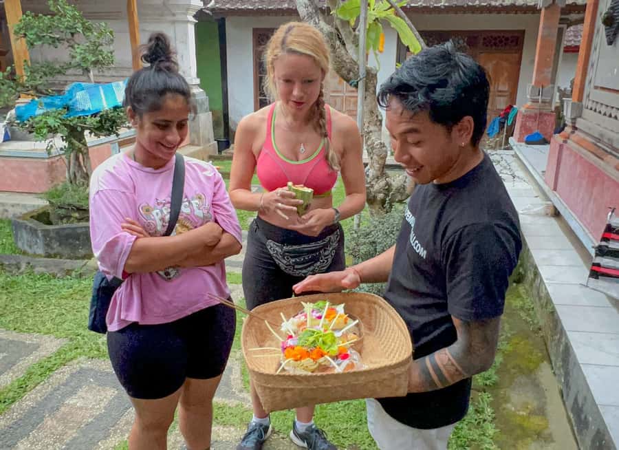 Ubud: Village Firefly Night Tour with Dinner - Price and Logistics: Is $47 Good Value for This 4-Hour Plan?