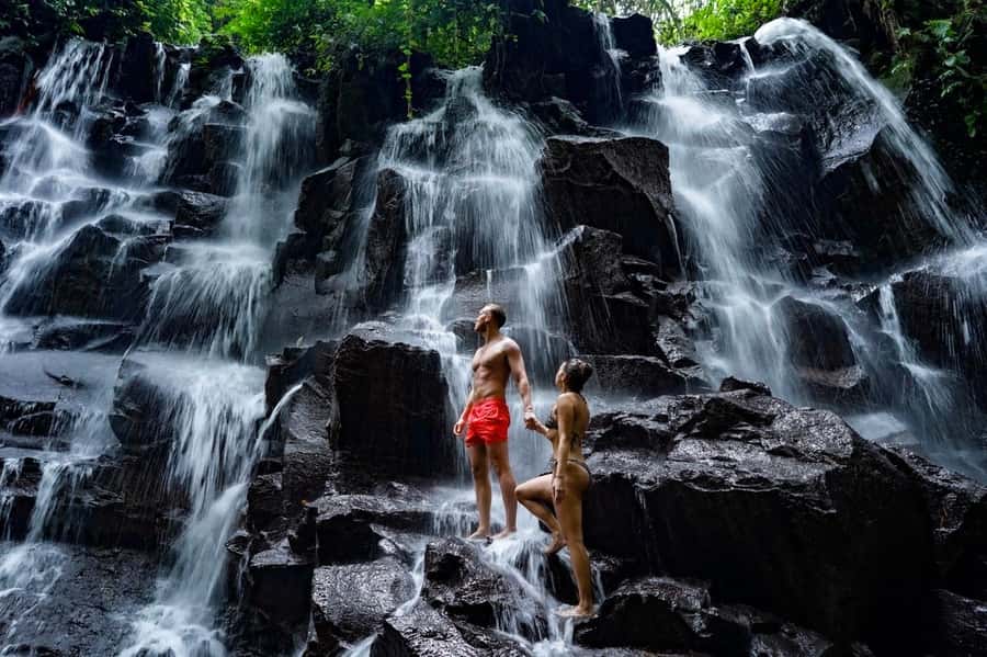 Ubud: Waterfalls & Temple with Rice Terrace Small-Group Tour - Pacing and group size: how not to feel rushed