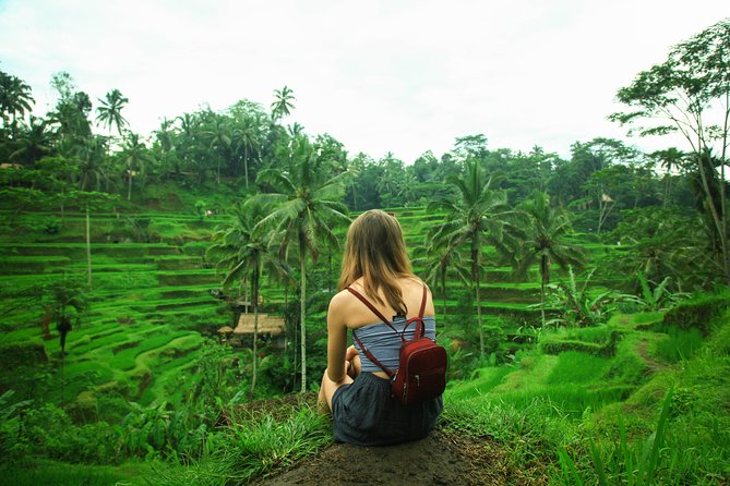 Ubud yoga, rice terrace walk and floating Breakfast tour - Stop 1 at Kumulilir: your quiet lead-in before the terraces