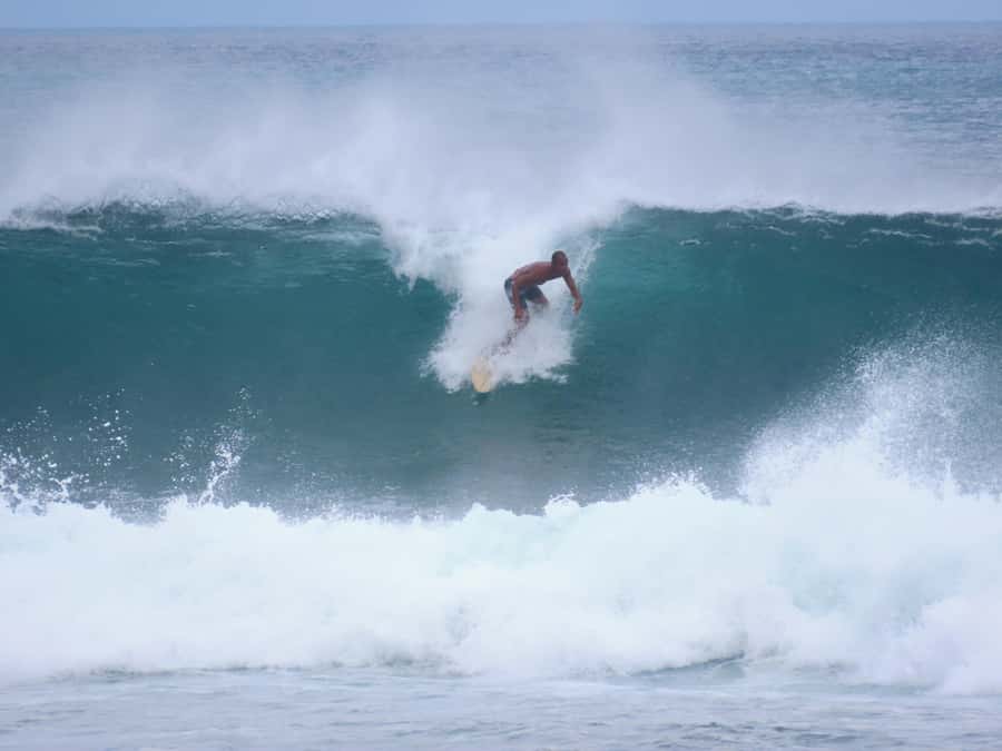Uluwatu: Beginner & Intermediate Surf Lesson with Equipment - Gear and comfort: what’s included, and why it’s not just a bonus