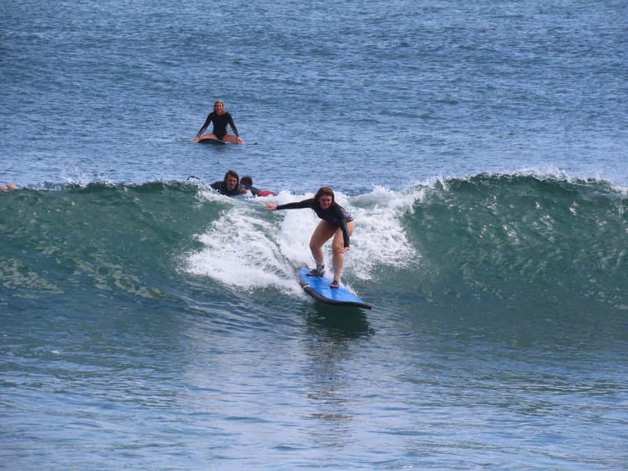 Uluwatu: Private Surf Lesson with Surf Photos & Videos - Why Uluwatu private surf lessons feel different from big group classes
