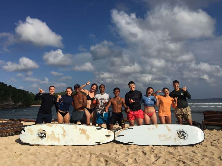 Uluwatu: Private Surf Lesson with Surf Photos & Videos - Which beach you’ll surf, Balangan, Dreamland, or Jimbaran