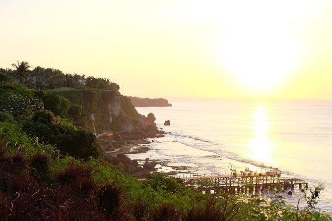 Uluwatu Sunset, Kecak Dance and Jimbaran Seafood Dinner - Uluwatu Temple and Sunset Views: The Whole Point of the Route