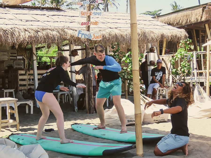 ULUWATU SURFING LESSON FOR ALL LEVELS - Quick highlights