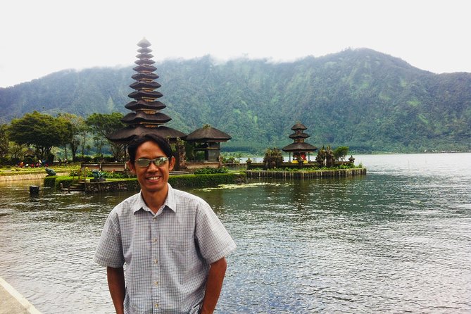 UNESCO World Heritage Tour - Stop 2: Ulun Danu Bratan Temple, Lake Beratan views that change by the hour
