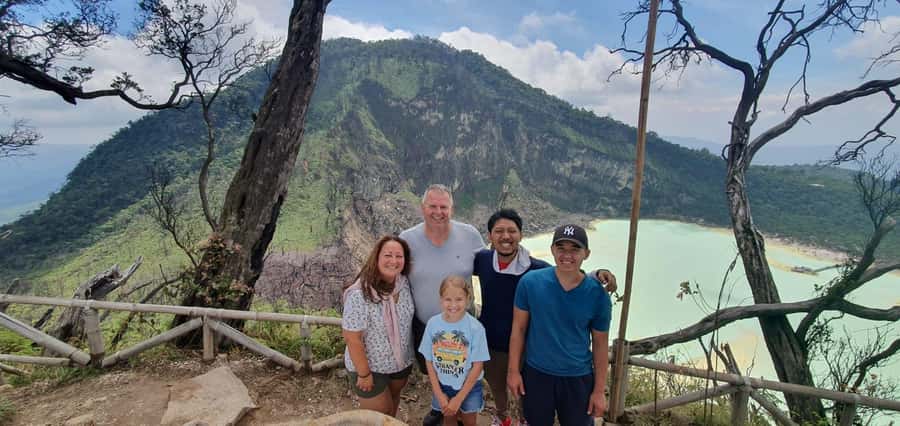 Volcano, Hot Spring, Mud Bathing, & Tea Tour all included - Kawah Putih hike to the White Crater View Point, tea plantations included