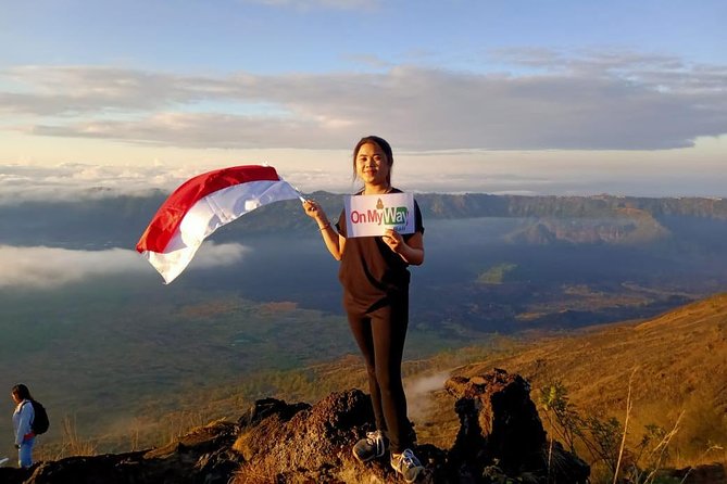 Watch the sunrise from the top of Mount Batur volcano - Pickup and timing: what your morning looks like
