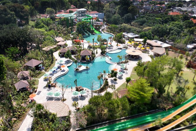 Waterbom Bali Tickets - Single Day Pass - Getting in at Jalan Kartika Plaza: gates, wristbands, and what queues can feel like