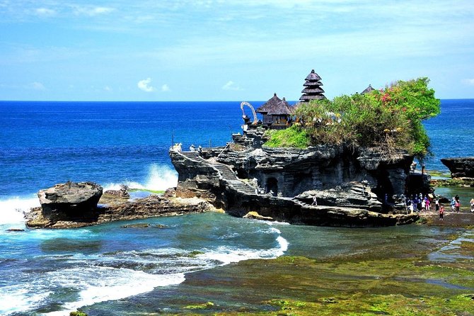 West Bali Tour: Taman Ayun, Ulun Danu Beratan, Jatiluwih Rice Terrace, Tanah Lot - Pasar Candi Kuning Fruit Market: A Quick Reset With Real Local Energy