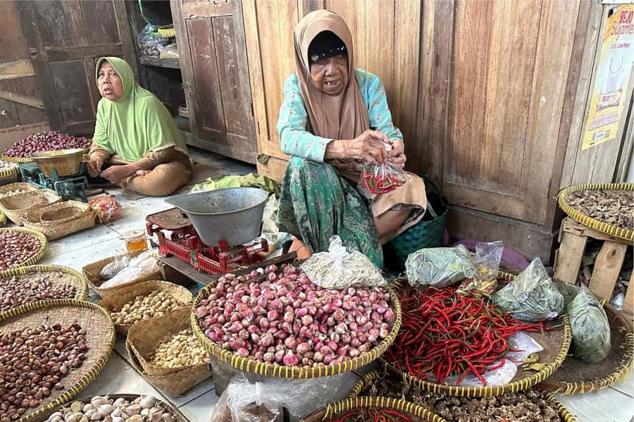 Yogyakarta: 3-hour Cooking Class with Market Tour - What You’ll Cook in Yogyakarta, and Why the Menu Matters