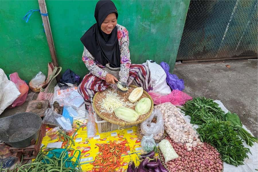 Yogyakarta: 3-hour Cooking Class with Market Tour - Logistics That Matter: Timing, Pickup, and Comfort