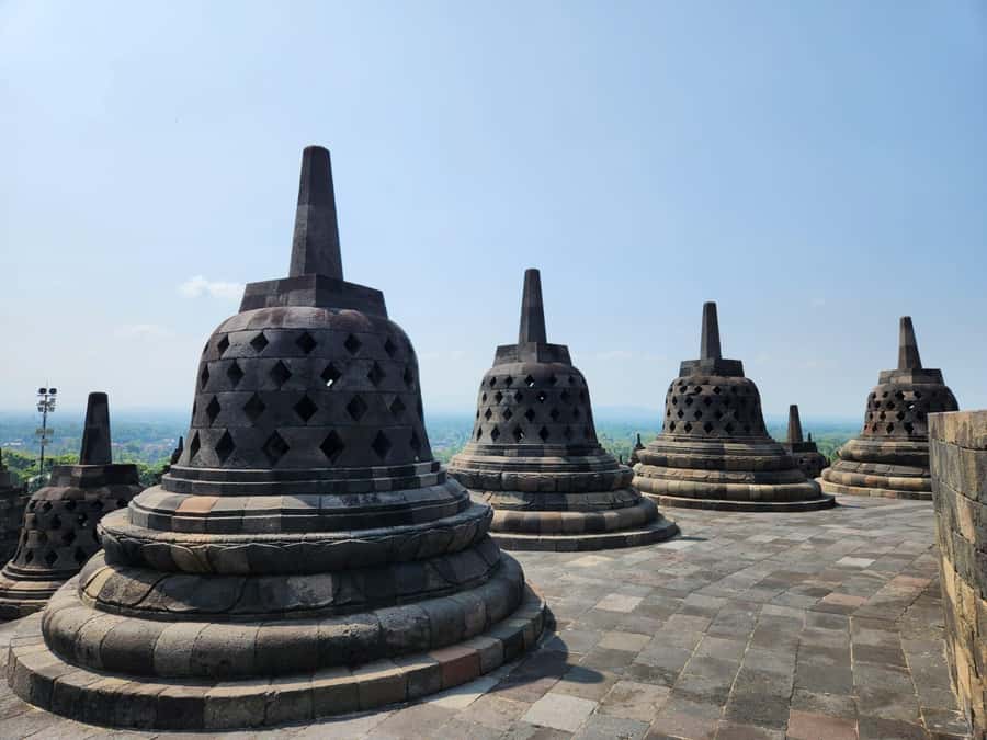 Yogyakarta: Borobudur Climb up & Prambanan Tour with Sunset - A Practical Game Plan for Your Day