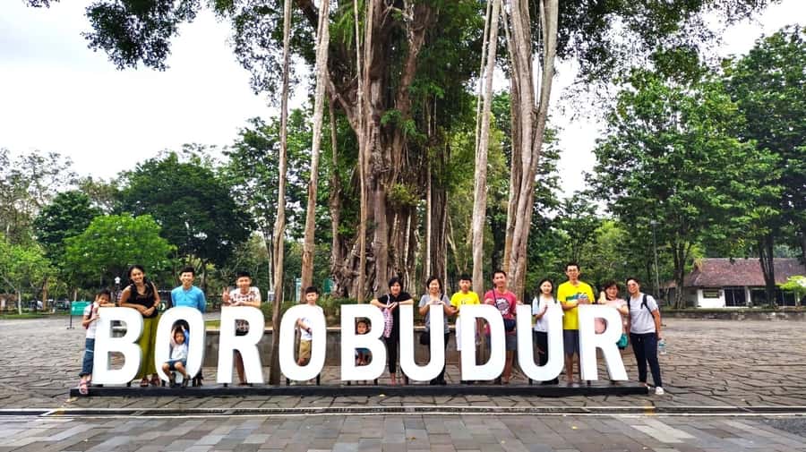Yogyakarta: Borobudur Half-Day Tour with Climb up Access - Pickup, van ride, and how the half-day stays half-day