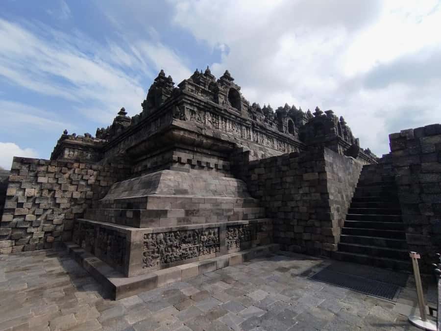 Yogyakarta: Borobudur Half-Day Tour with Climb up Access - Price and value: is $23 realistic for what you get?