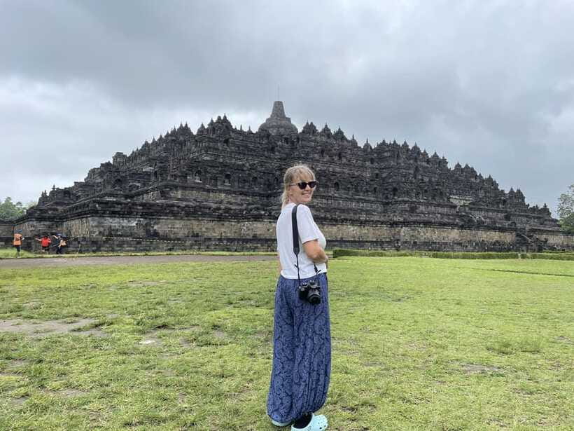 Yogyakarta: Borobudur Sunset Climb Up Shared Guided Tour - Should you book the Borobudur Sunset Climb Up shared guided tour?
