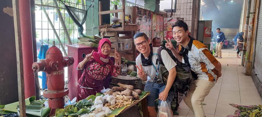 Yogyakarta: Cooking Class with Market Visit and Hotel Pickup - Key things that make this cooking class worth it
