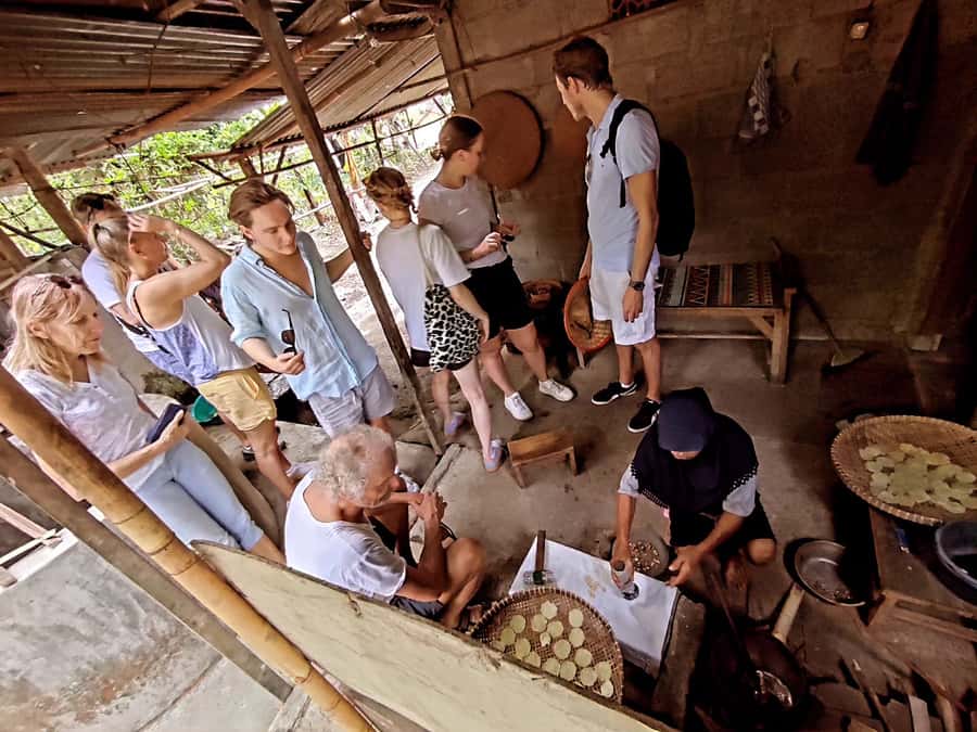 Yogyakarta: Countryside Village Cycling Tour With Guide - Should You Book This Yogyakarta Countryside Cycling Tour?