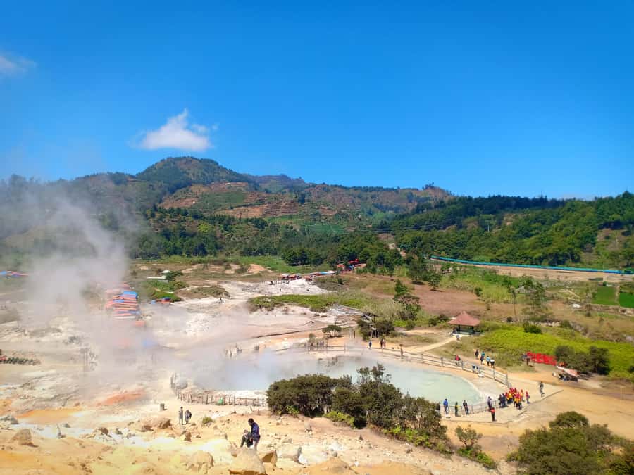 Yogyakarta : Dieng Plateau Tour (Natural Beauty of Java) - Arjuna Temple, the included entrance that saves you time