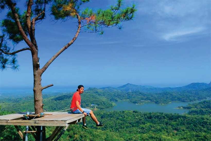 Yogyakarta Instagram Tour: A Private Multi Options Day Tour - Weather, walking, and what to wear so you stay comfortable
