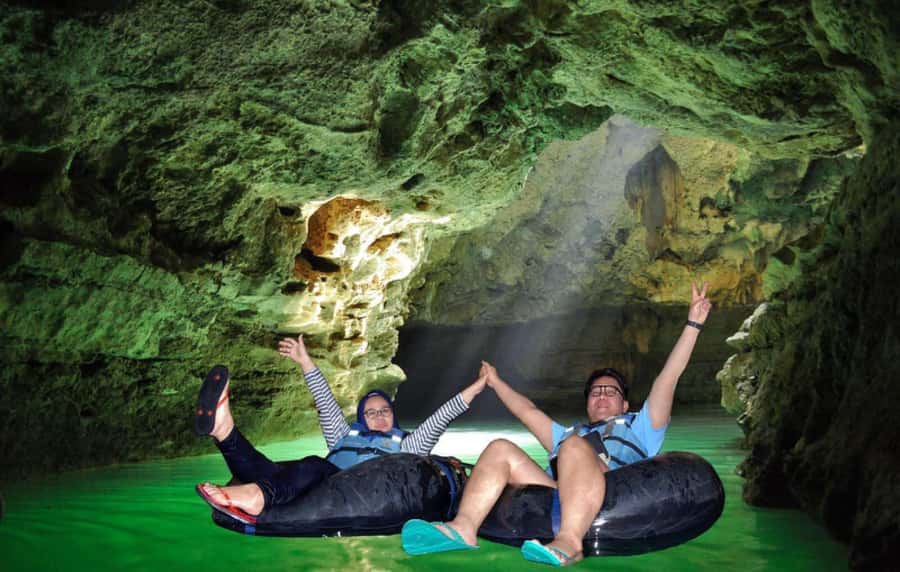 Yogyakarta: Jomblang Cave and Pindul Cave Tour - Pindul Cave: tubing by float, with your guide pulling you along