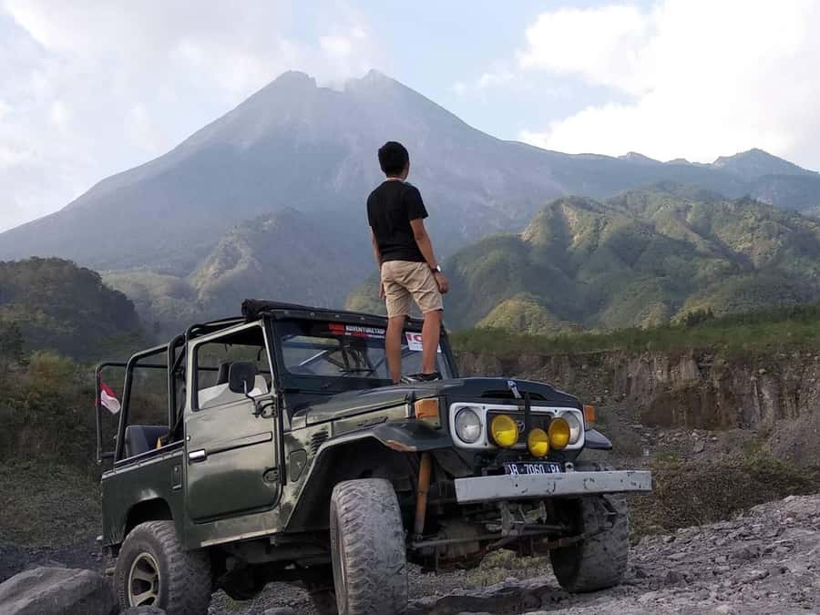 Yogyakarta: Mt. Merapi Sunrise, Jomblang & Pindul Cave Tour - Merapi sunrise in the early morning, and why the timing matters
