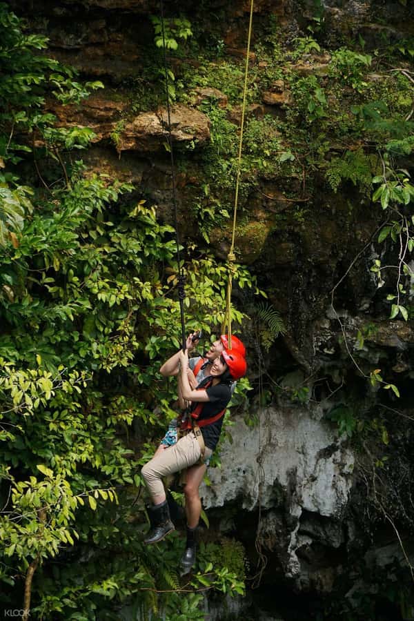 Yogyakarta: Mt. Merapi Sunrise, Jomblang & Pindul Cave Tour - Guides and drivers: names to remember and how they affect your day